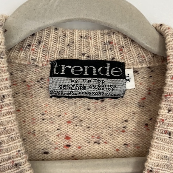 Vintage oversized wool vest - Picture 2 of 2